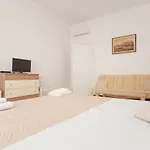 Planetrovinj Διαμέρισμα *