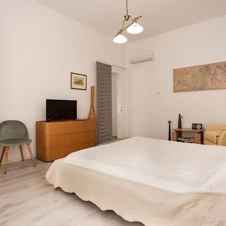 Appartement Planetrovinj
