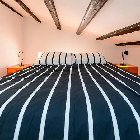 Planetrovinj Apartamento